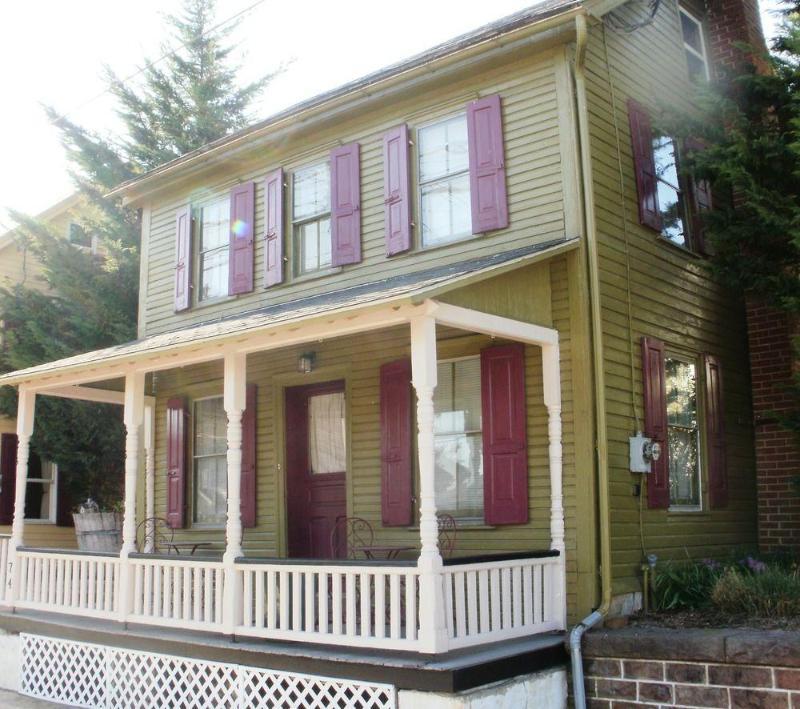 Amethyst Inn Adamstown Buitenkant foto